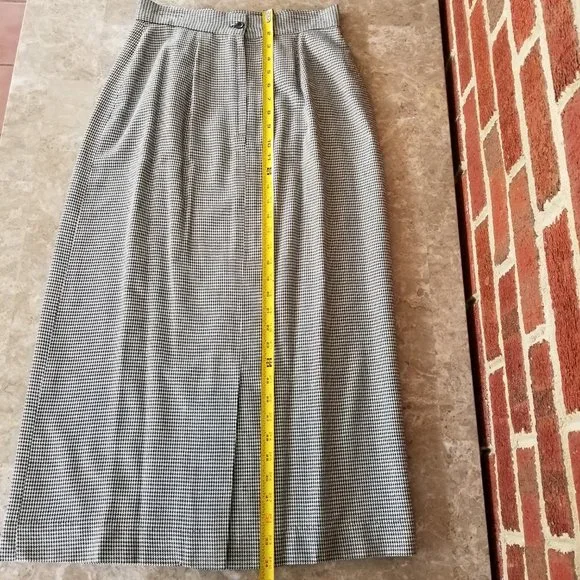 Like NEW Classic Black/White Houndstooth Skirt Size 10 Made in USA - Picture 6 of 10